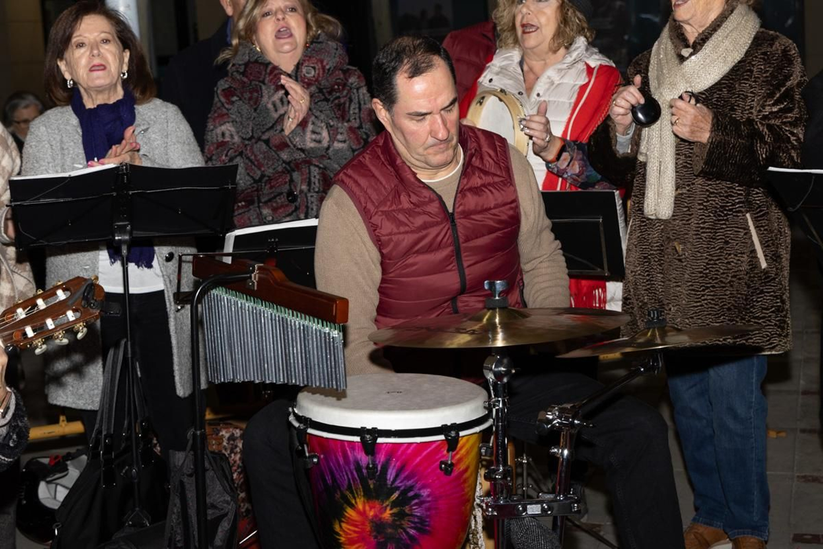 Zambomba de la Hermandad de la Buena Muerte y actuación de Maria Soledad