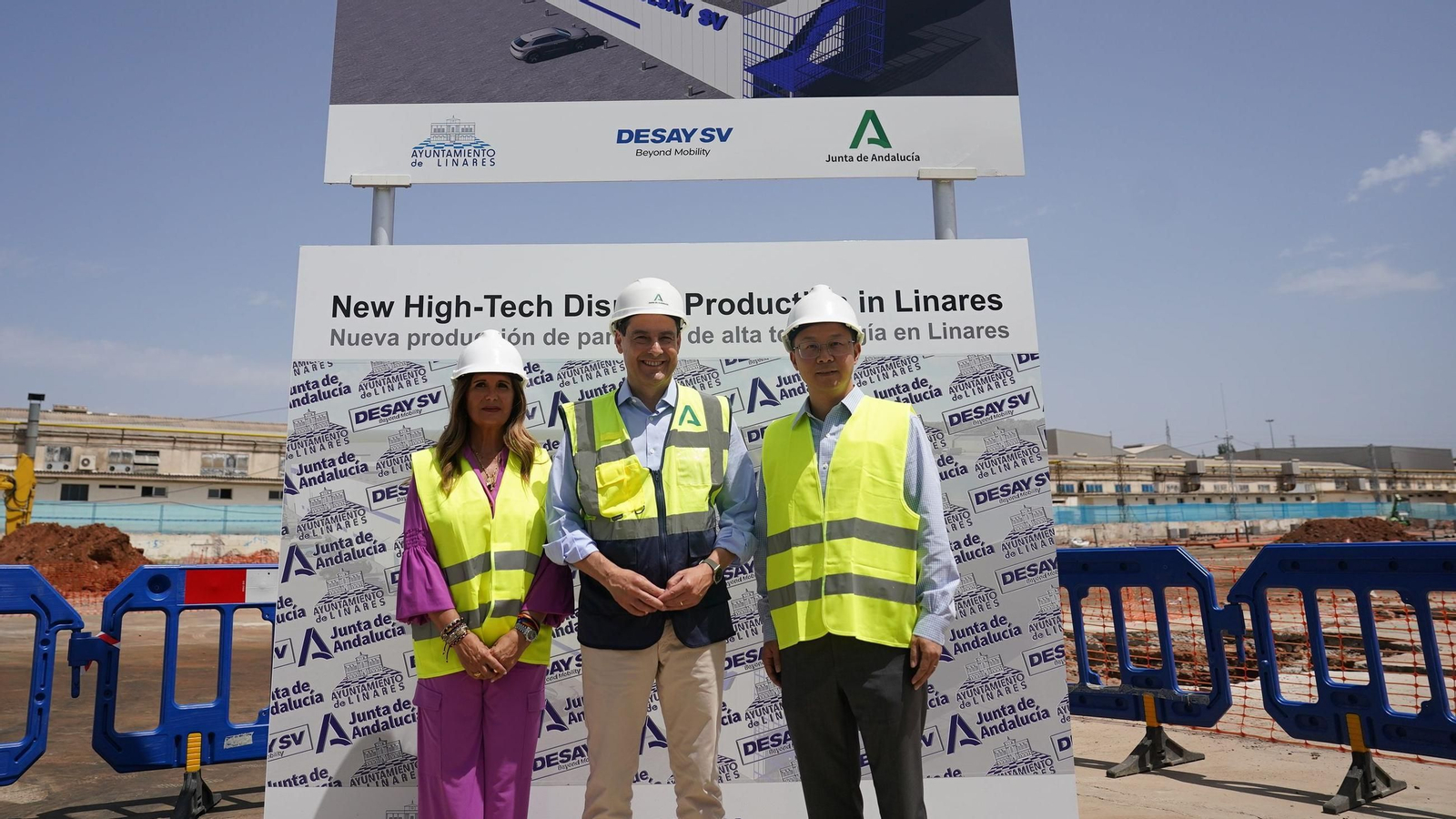 Juanma Moreno en Linares.