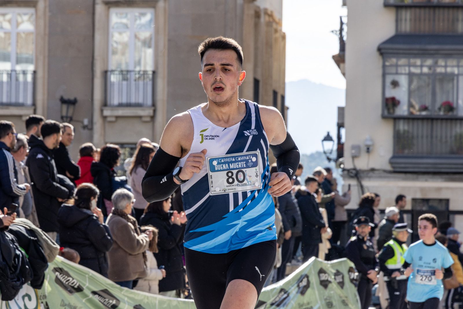 En imágenes: deporte y solidaridad se dan la mano en la VI Carrera-Caminata de la Hermandad de la Buena Muerte (1)