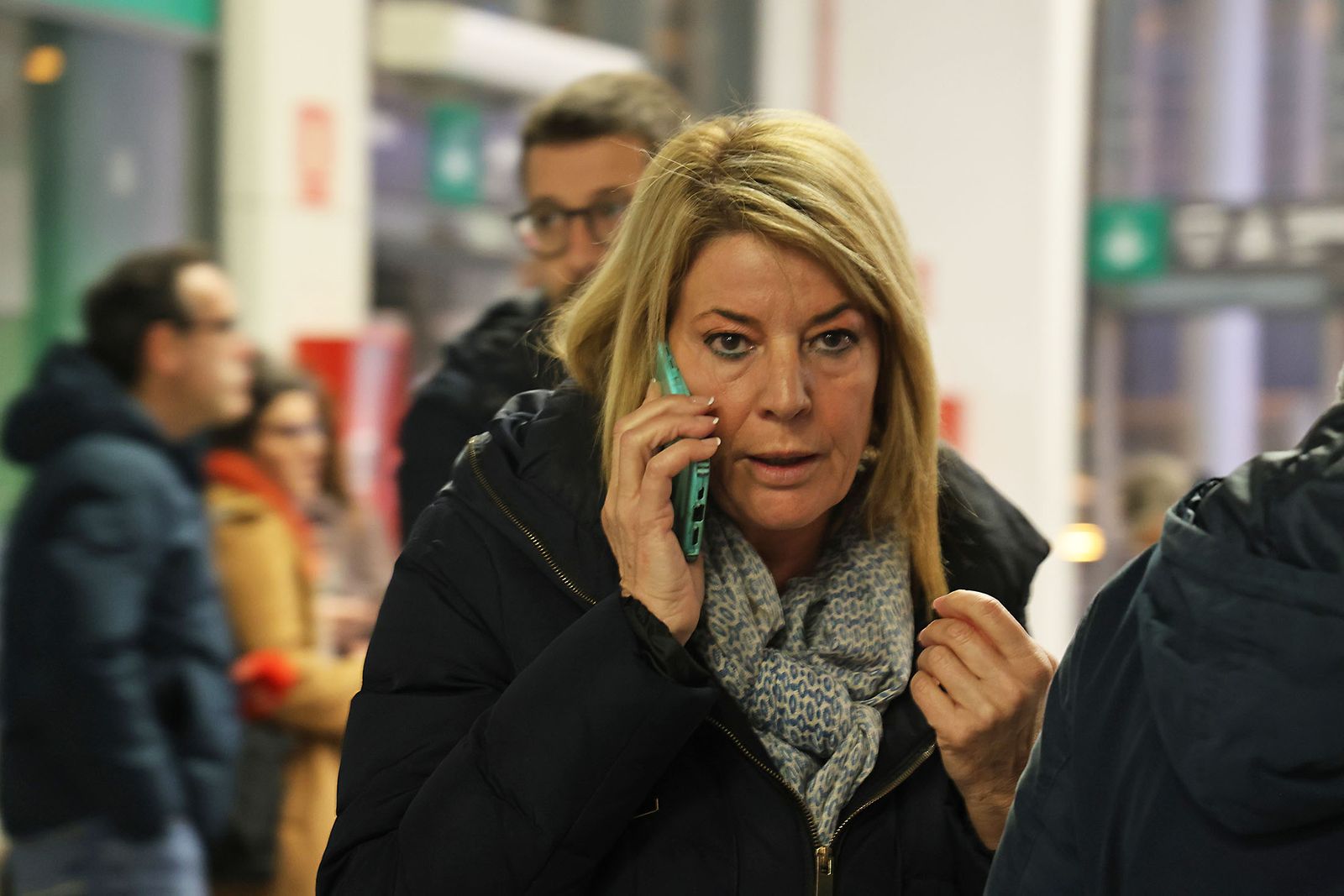 Las Fotografías del dispositivo de urgencia en la estación de Huelva para los afectados por el tren accidentado
