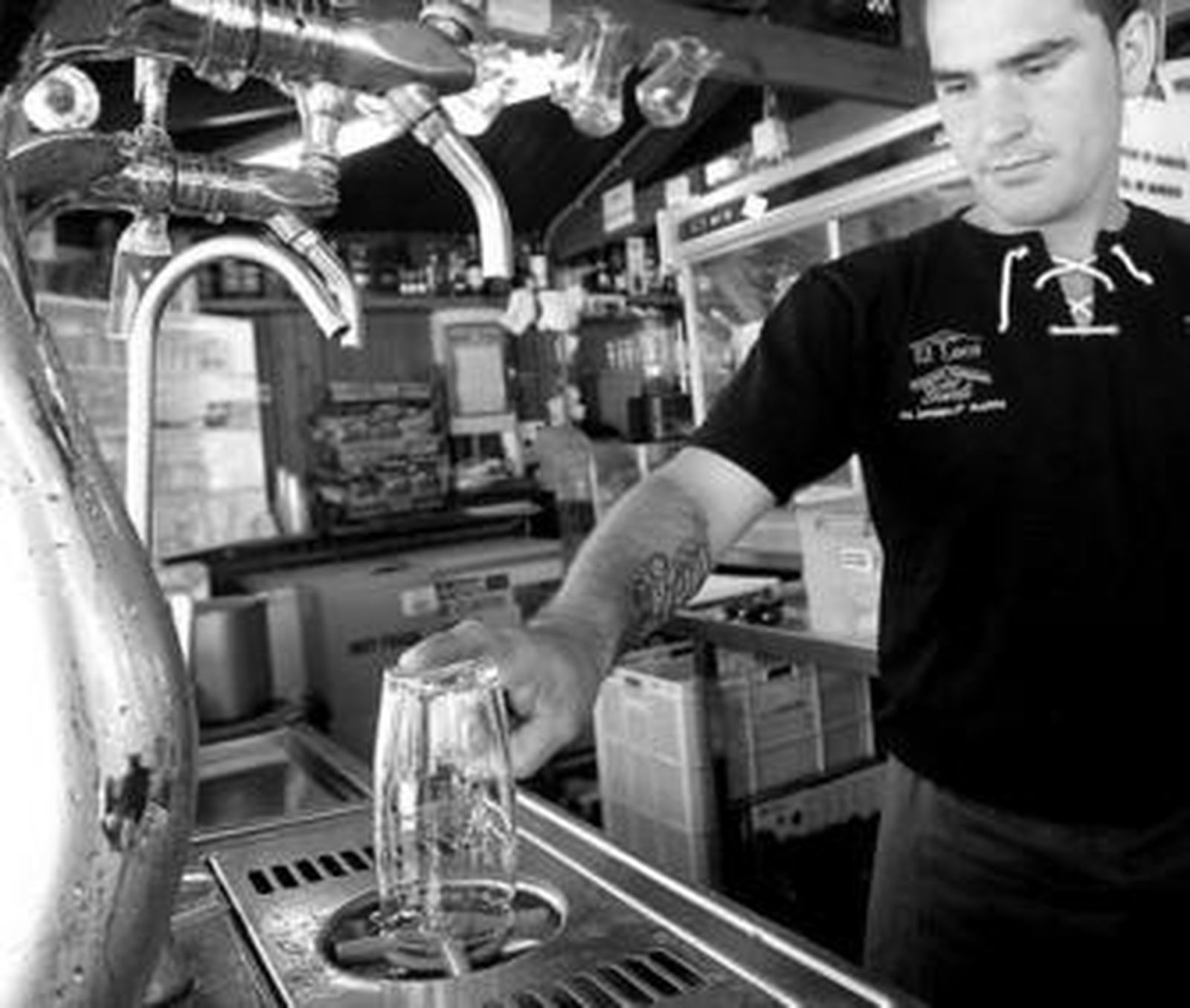 Las deficiencias en la red de agua persisten aún en Costa Ballena