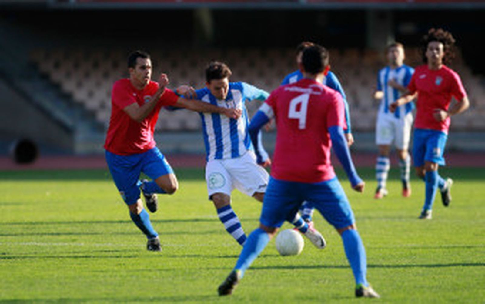 Un derbi de alta tensión (1-1)