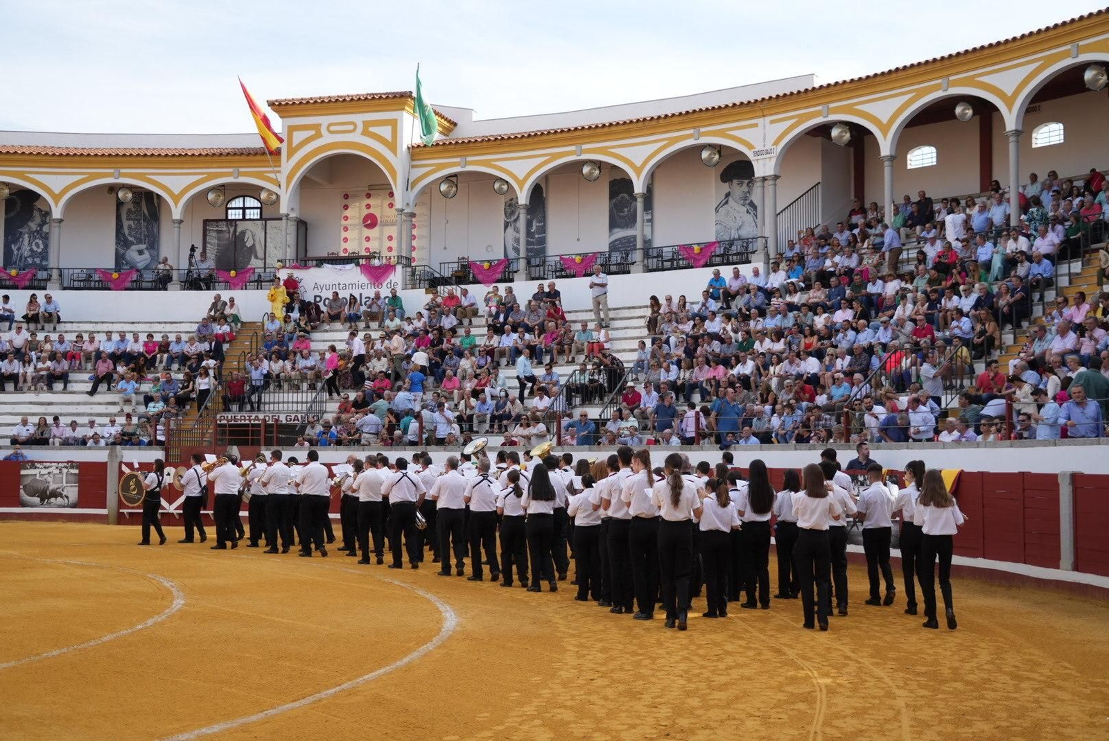 La corrida de toros de Ferrera, Escribano y Lamelas en Pozoblanco, en imágenes
