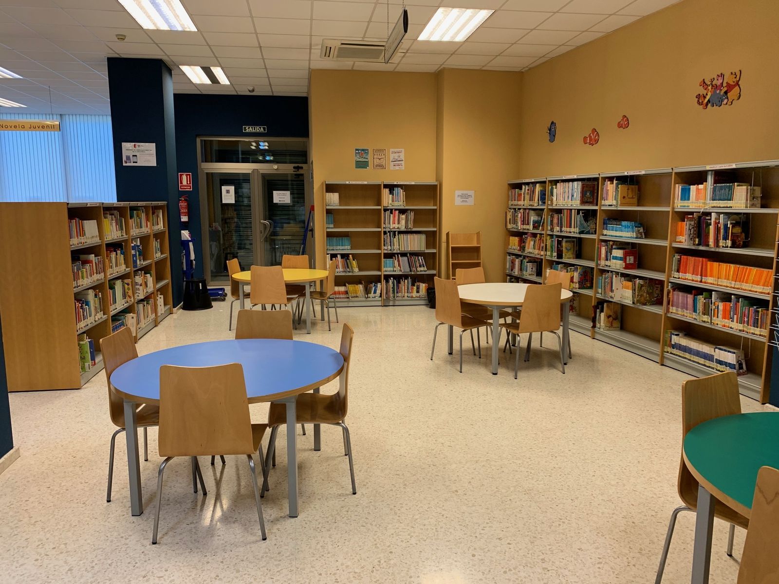 Sala de lectura y consulta.