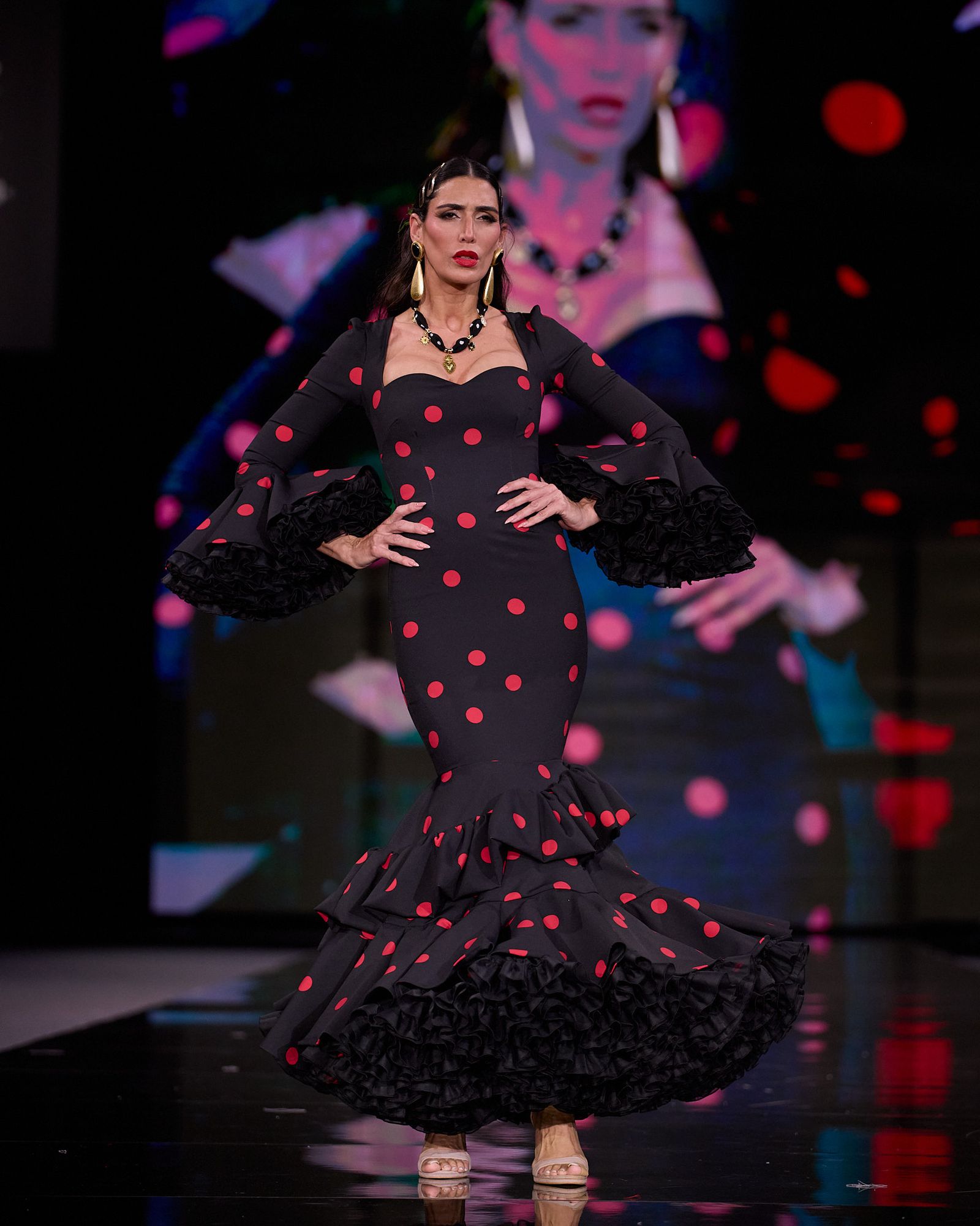 El desfile de Rosa Pedroche  en Simof 2026, todas las fotos