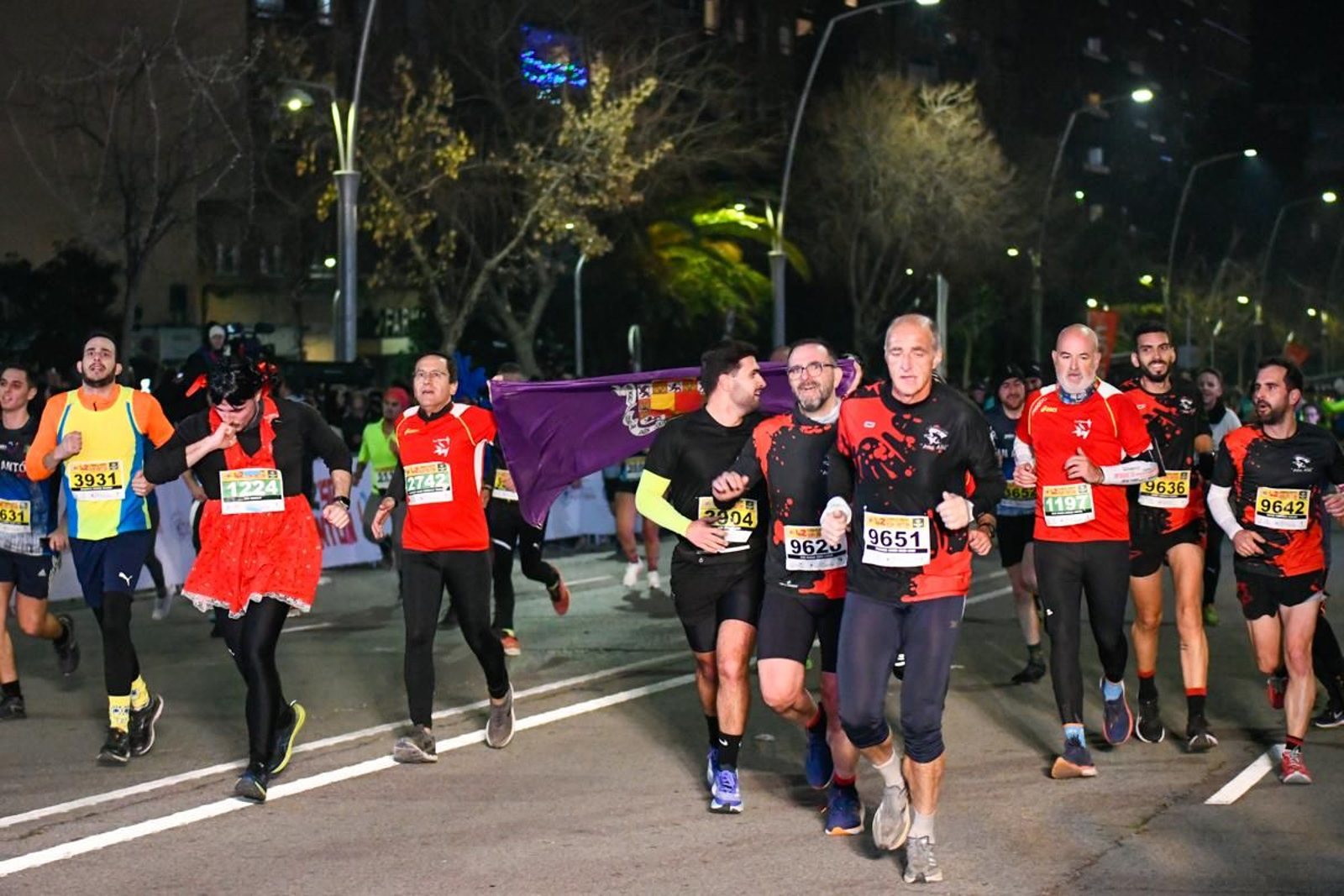 En imágenes: búscate en tu llegada a meta de la Carrera de San Antón 2025 (6)