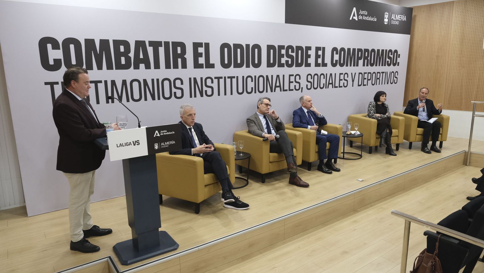 Jornada sobre racismo organizada por LaLiga en el Espacio Alma, en imágenes