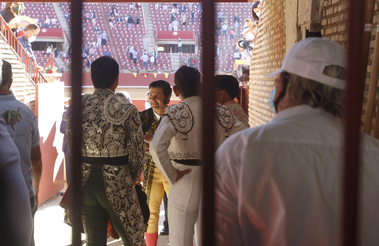 Las fotos del mano a mano de Morante y Juan Ortega en Córdoba