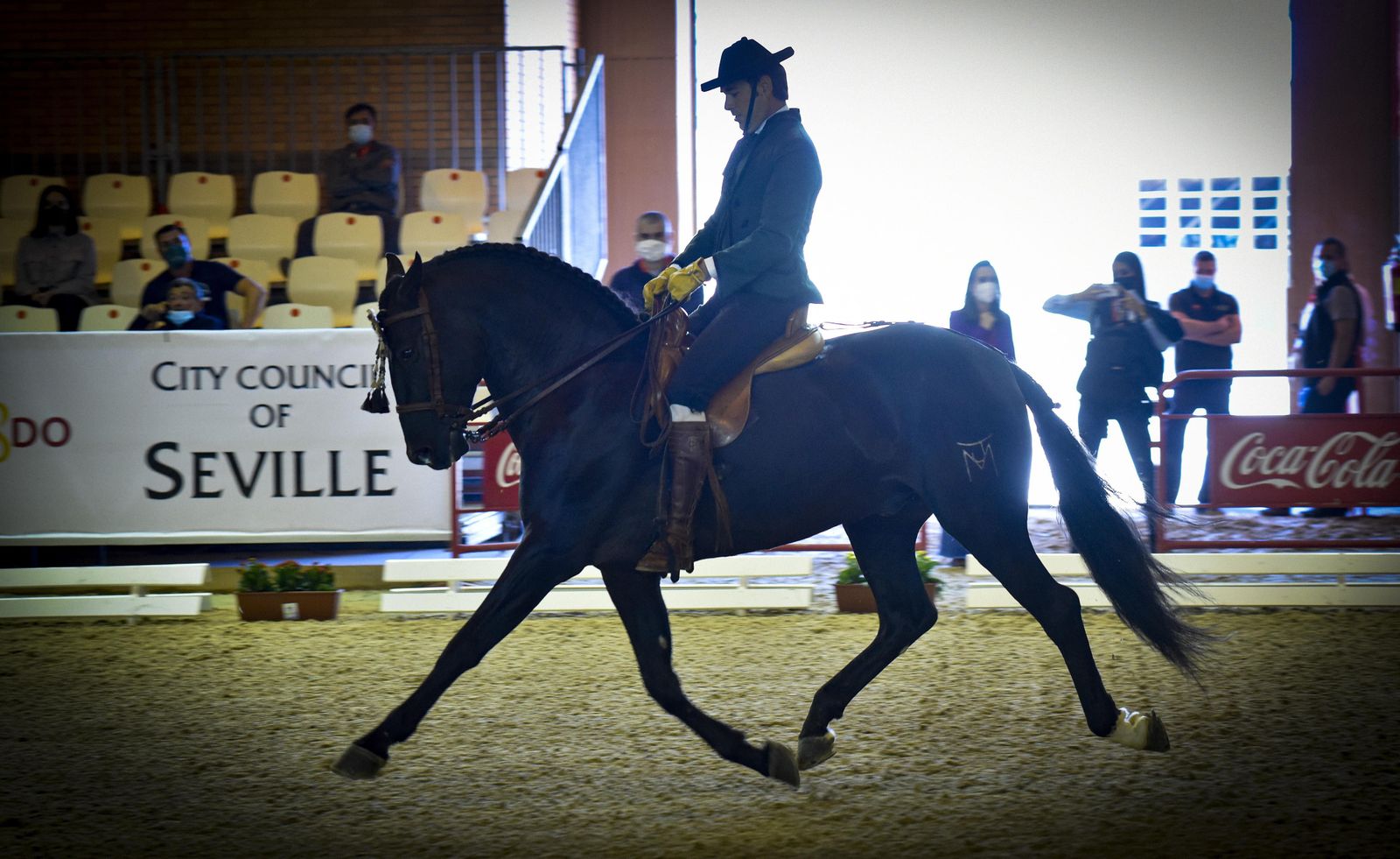 Uno de los binomios participantes en la prueba de Alta Escuela del Sicab.