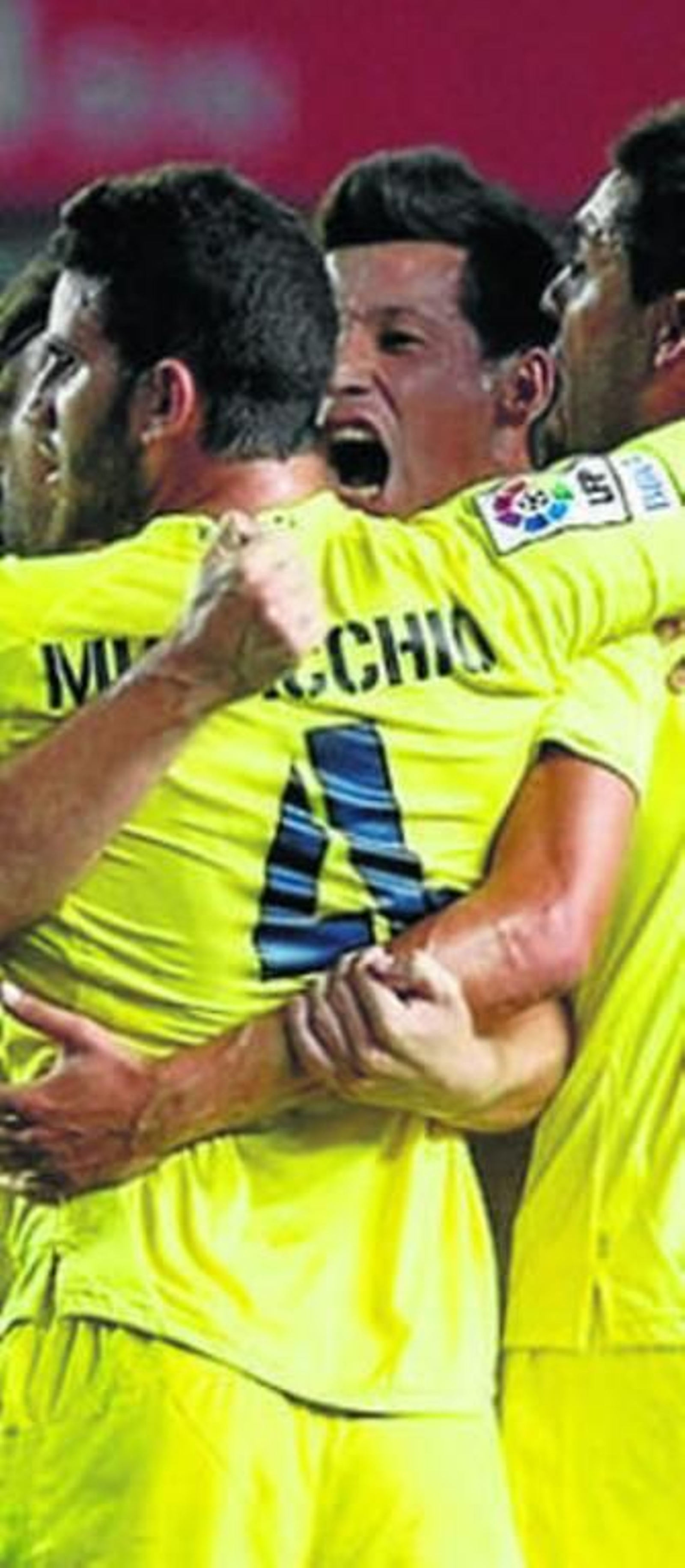 El Villarreal celebra uno de sus goles.