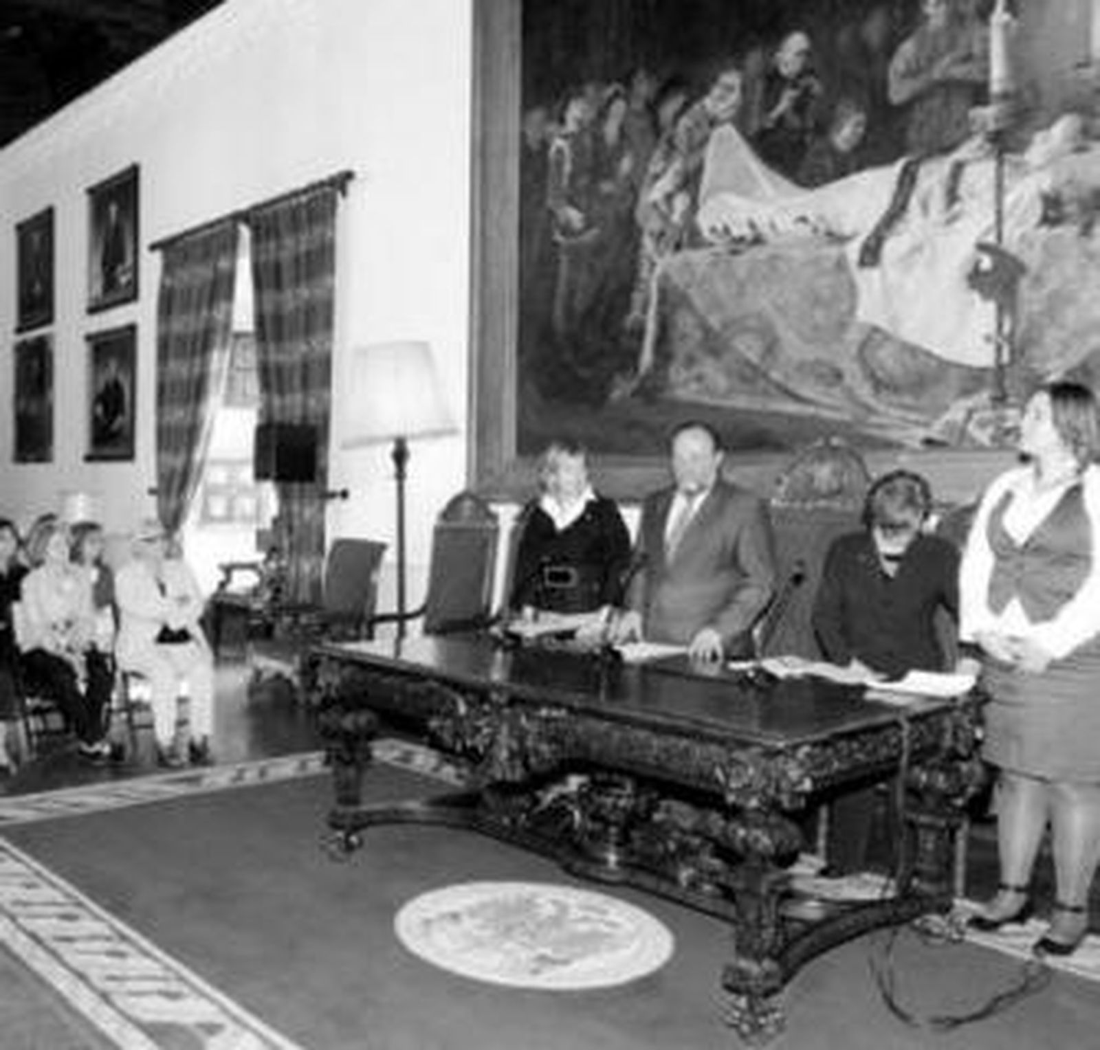 El Rector de la Universidad junto al equipo directivo de la Unidad.