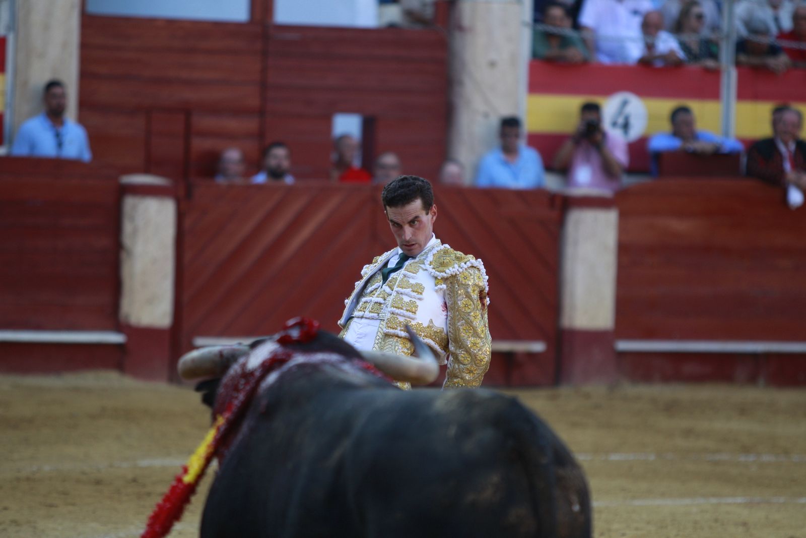 Imágenes de la corrida de toros del jueves en la Feria de Almería 2024