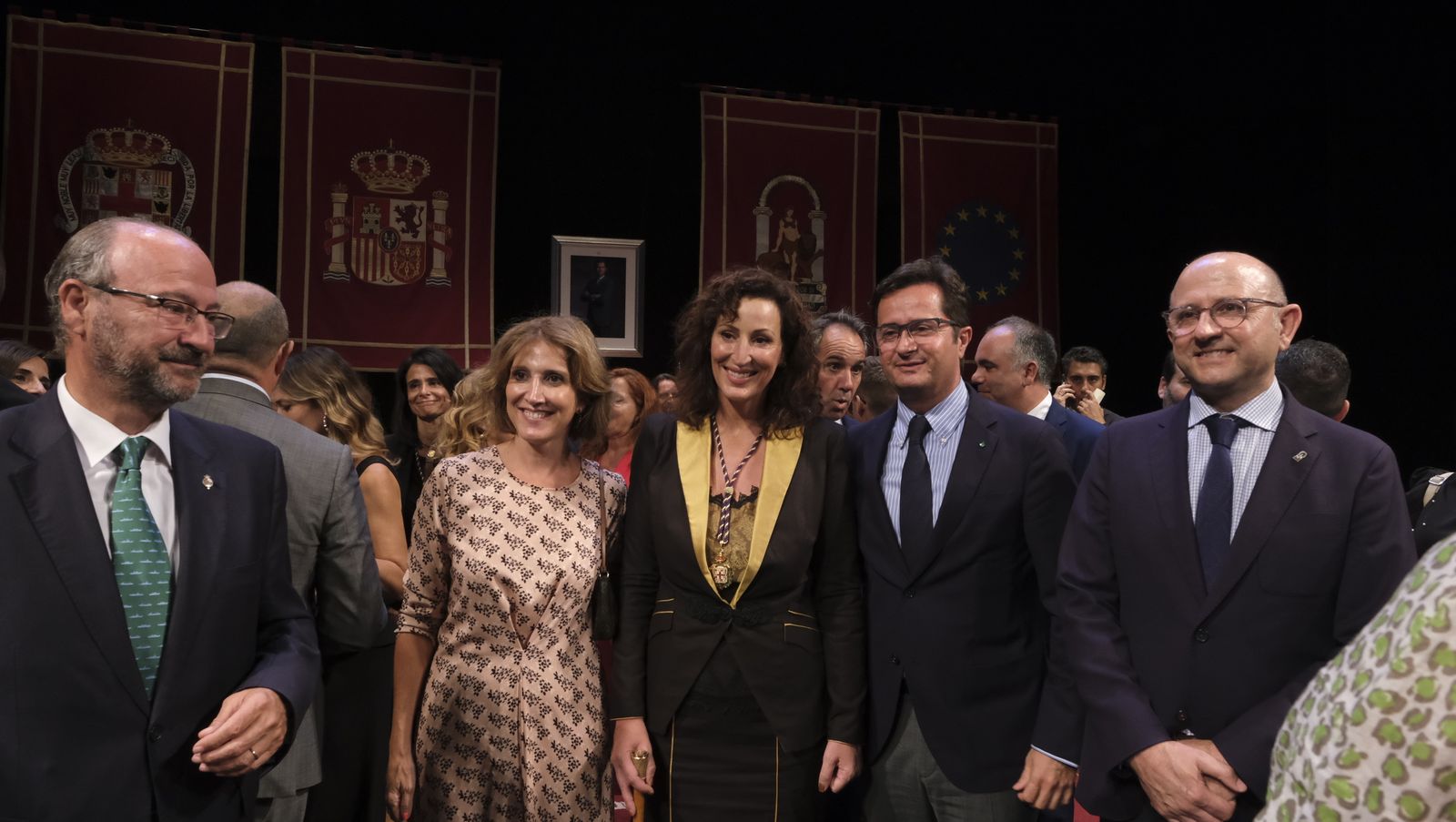 Imágenes de la investidura como Alcaldesa de Almería, de María del Mar Vázquez Agüero