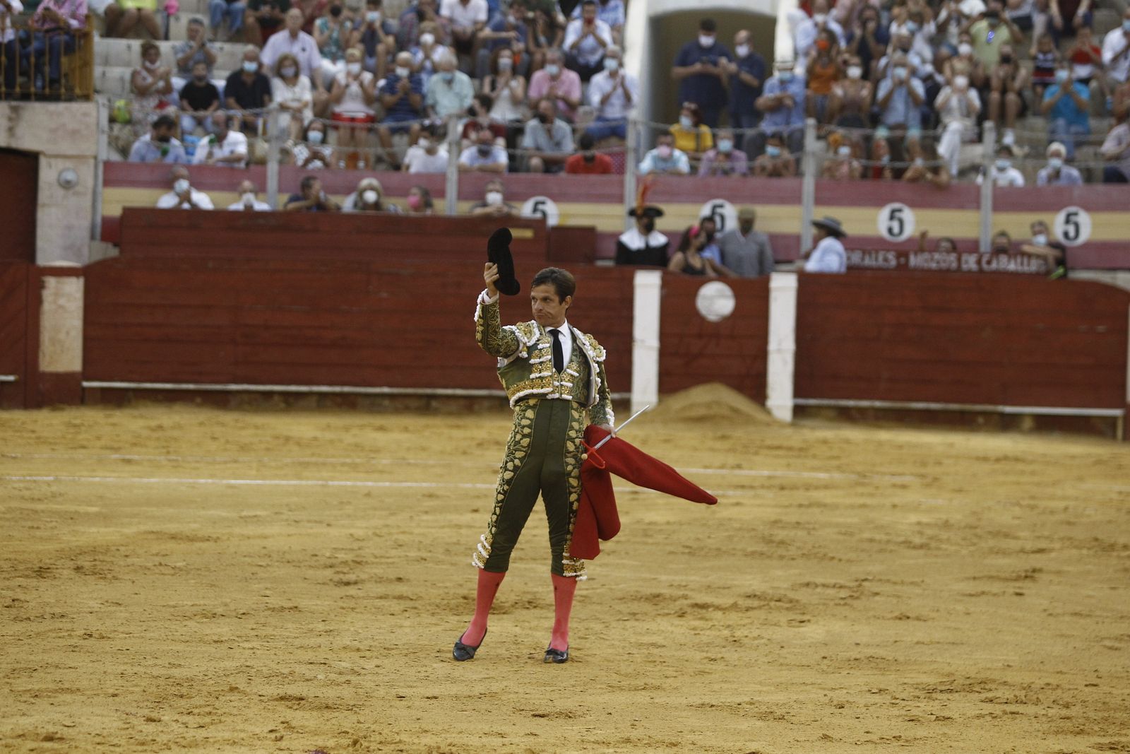 Fotogalería primera corrida de toros Feria de Almería