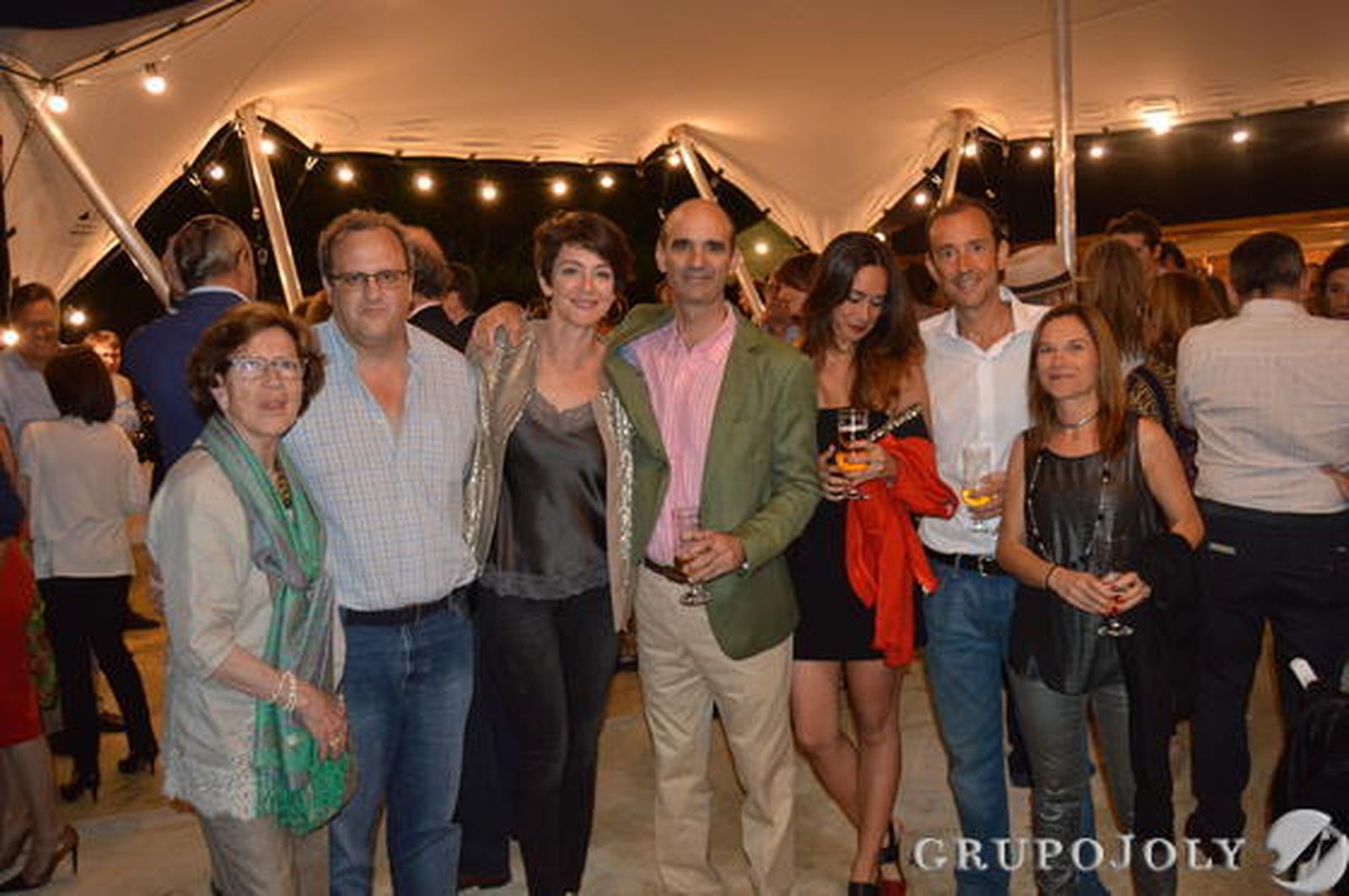 Pilarica Domínguez, Manuel Amaya, Pilarica Ortega, Javier Yrayzoz con su hija  María, Coco Ortega  y Gema Rodríguez Téllez.

Foto: Ignacio Casas de Ciria