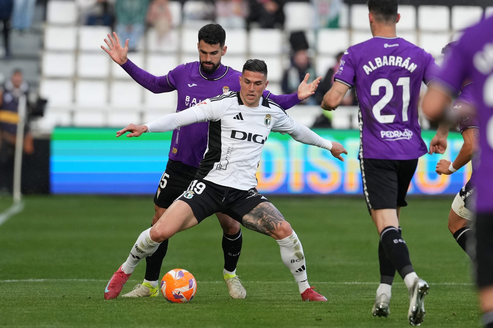 Las mejores fotos del Burgos CF - Córdoba CF en El Plantío
