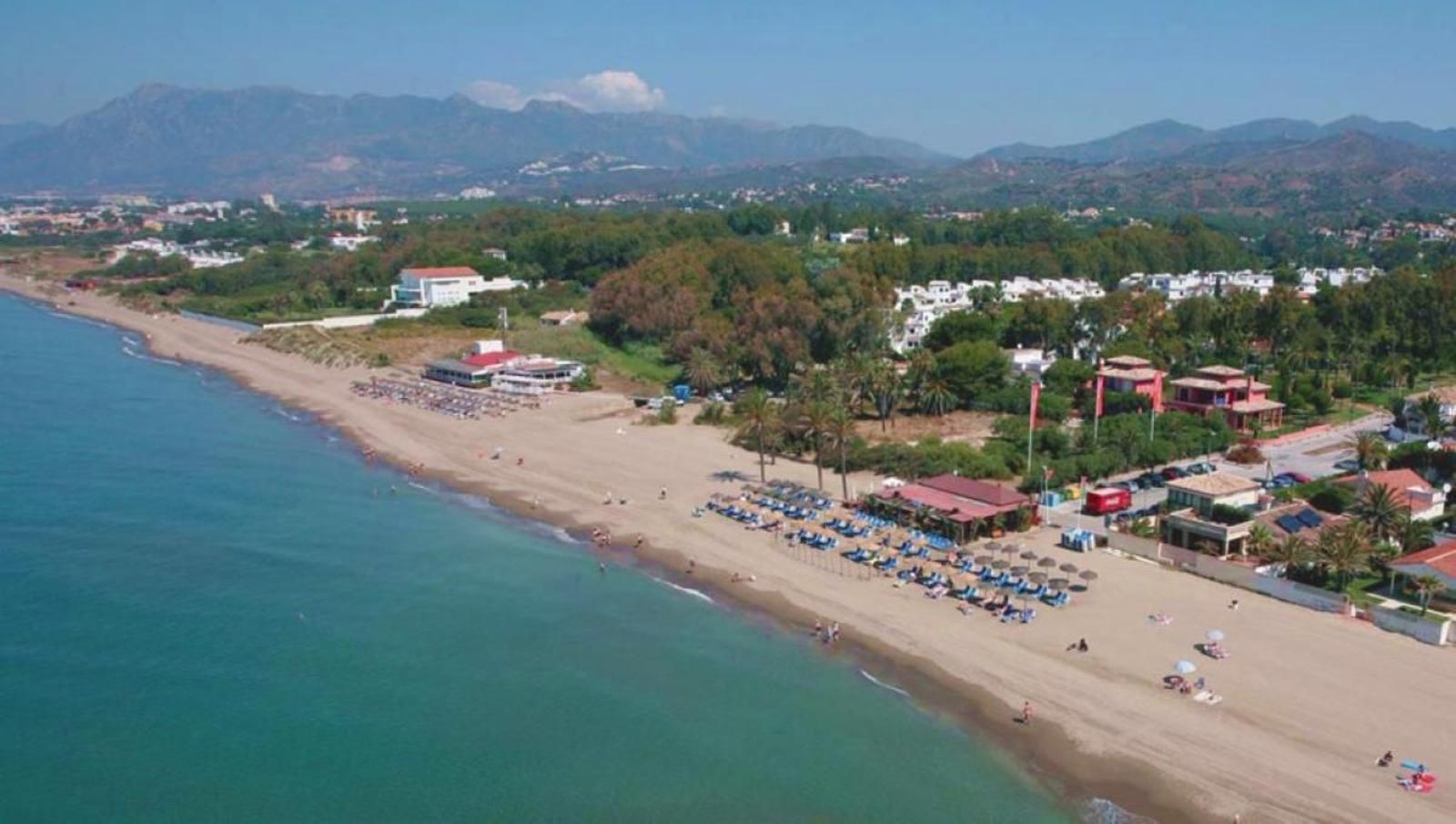 Una imagen de la Playa Real de Zaragoza de Marbella. Una imagen de la Playa Real de Zaragoza de Marbella.