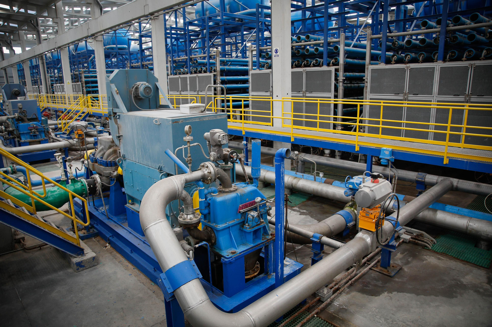 CUCN visita la desaladora de Carboneras y las balsas de Níjar