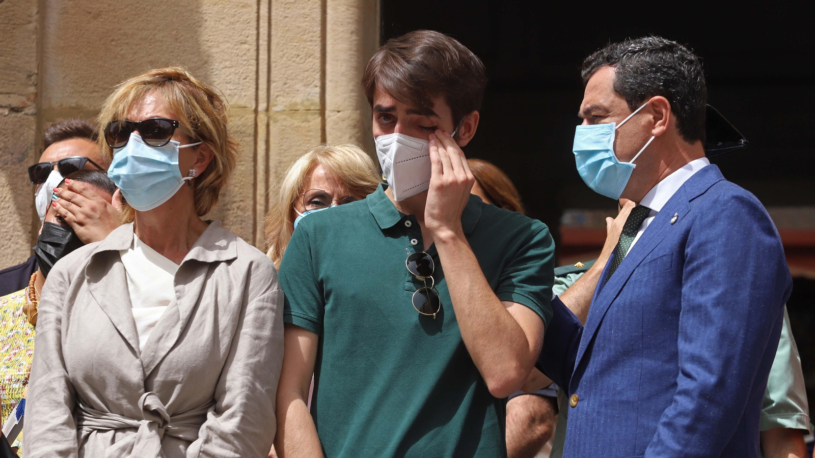 Fotos del minuto de silencio por el agente de Aduanas José Luis Domínguez Iborra en Algeciras