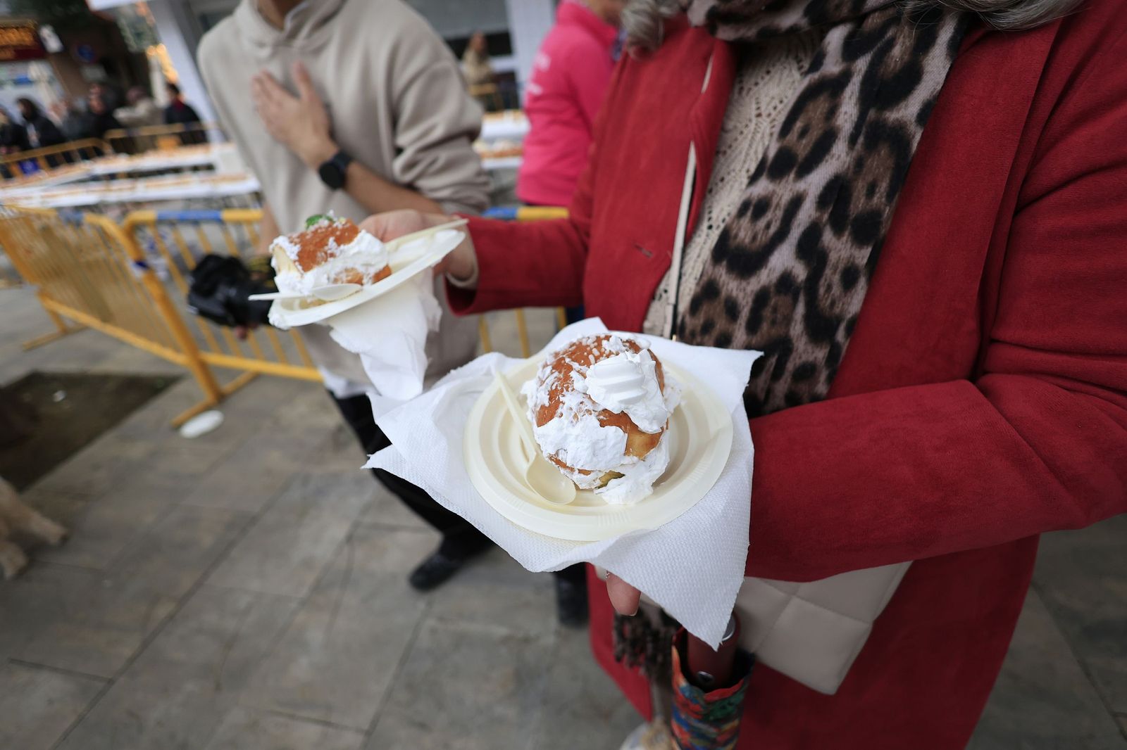 Las fotos del roscón de Reyes solidario en Algeciras