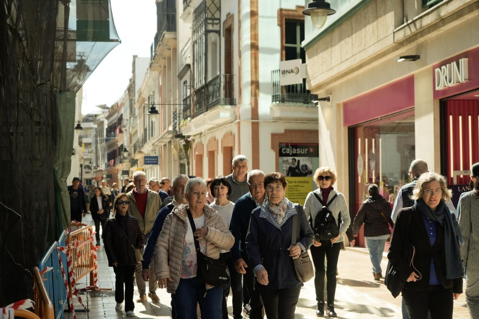 Imágenes del lunes 14 de abril en Huelva