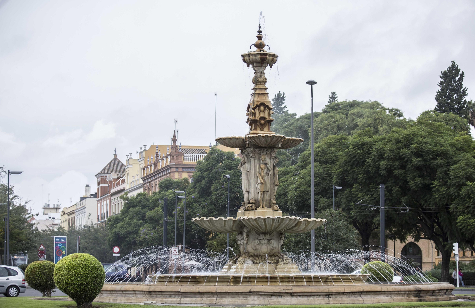 La fuente central del Prado, un lugar estratégico de la ciudad de entrada al centro.