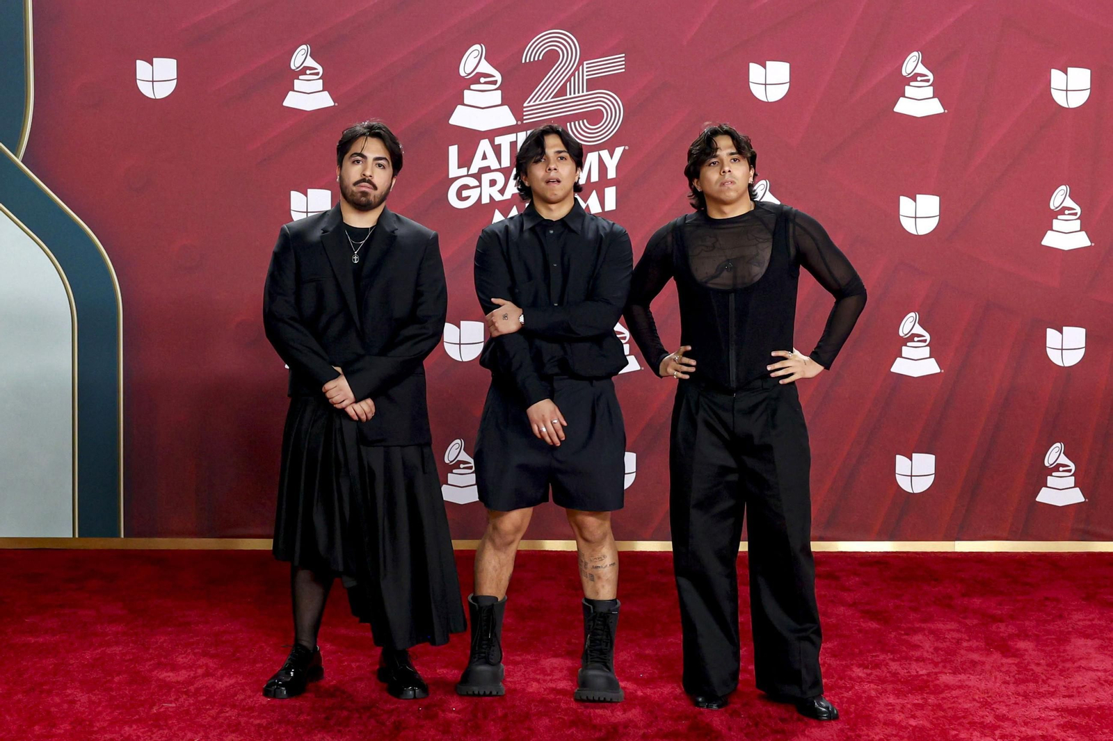 Todos los famosos, tendencias y curiosidades en la alfombra roja de la 25 edición de los Grammy Latinos