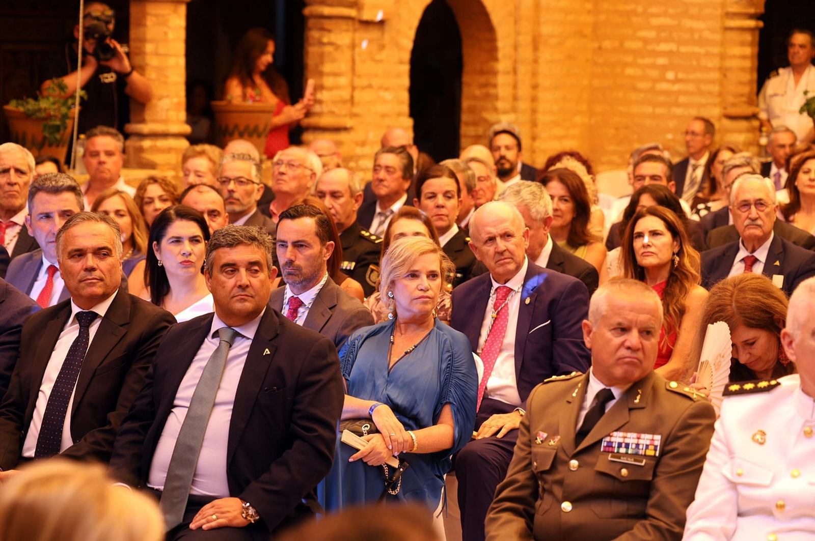 Imágenes del acto institucional de la Real Sociedad Colombina Onubense en el Monasterio de La Rábida