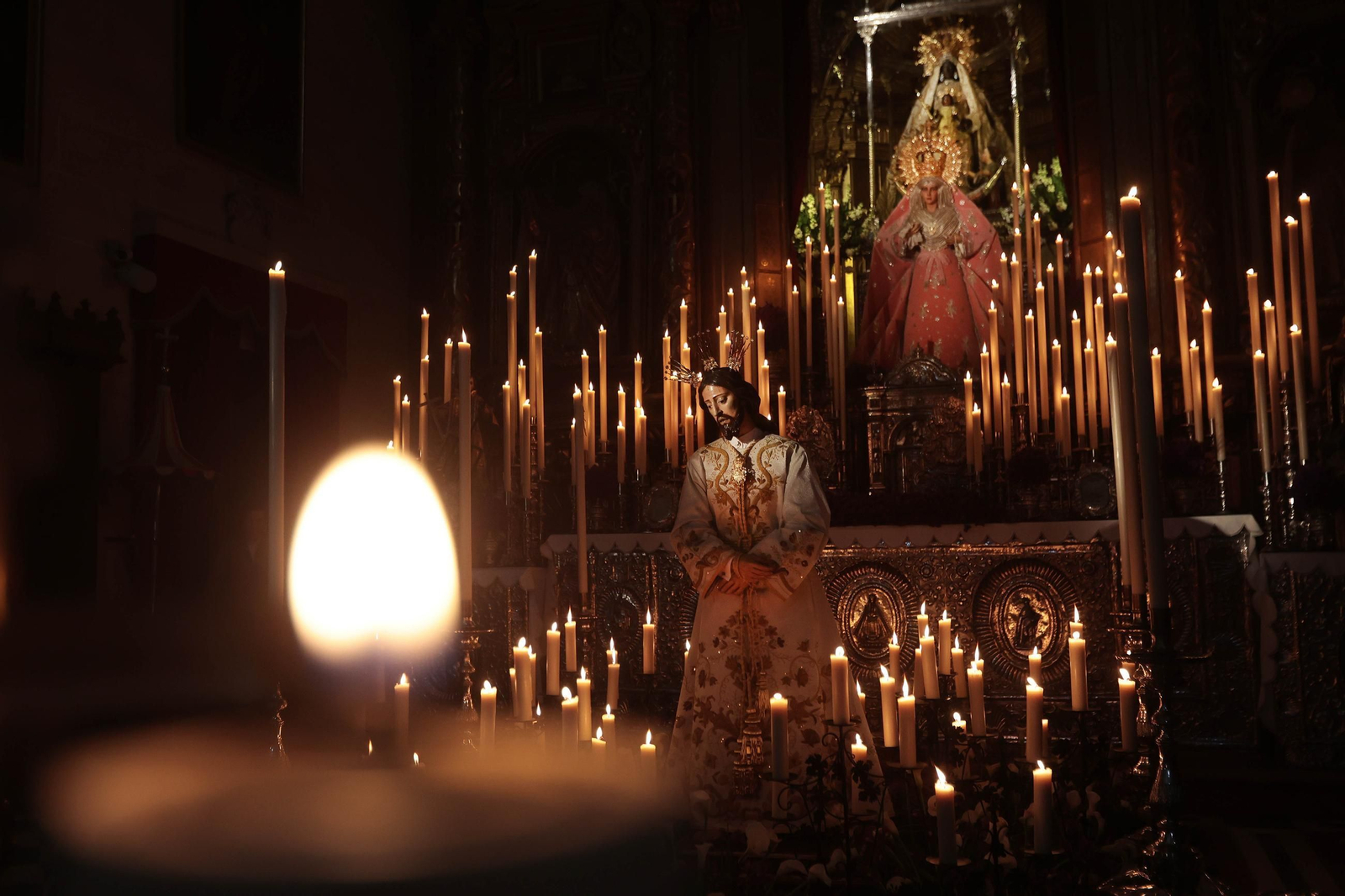 Imágenes de los Besapiés y Besamanos del segundo domingo de Cuaresma en Jerez