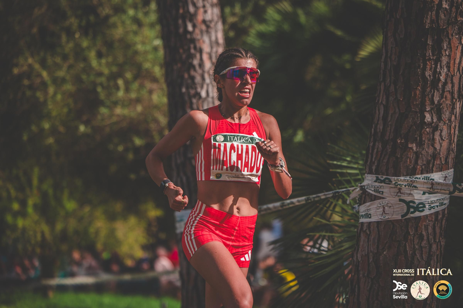 Búscate en las fotos del Cross de Itálica 2025 | 11