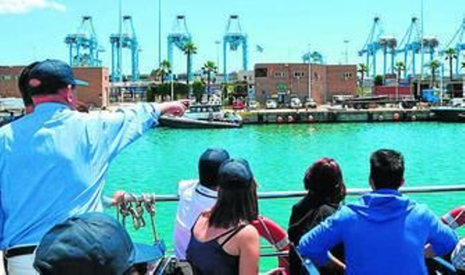 Una de las travesías de Conoce tu puerto, el verano pasado.