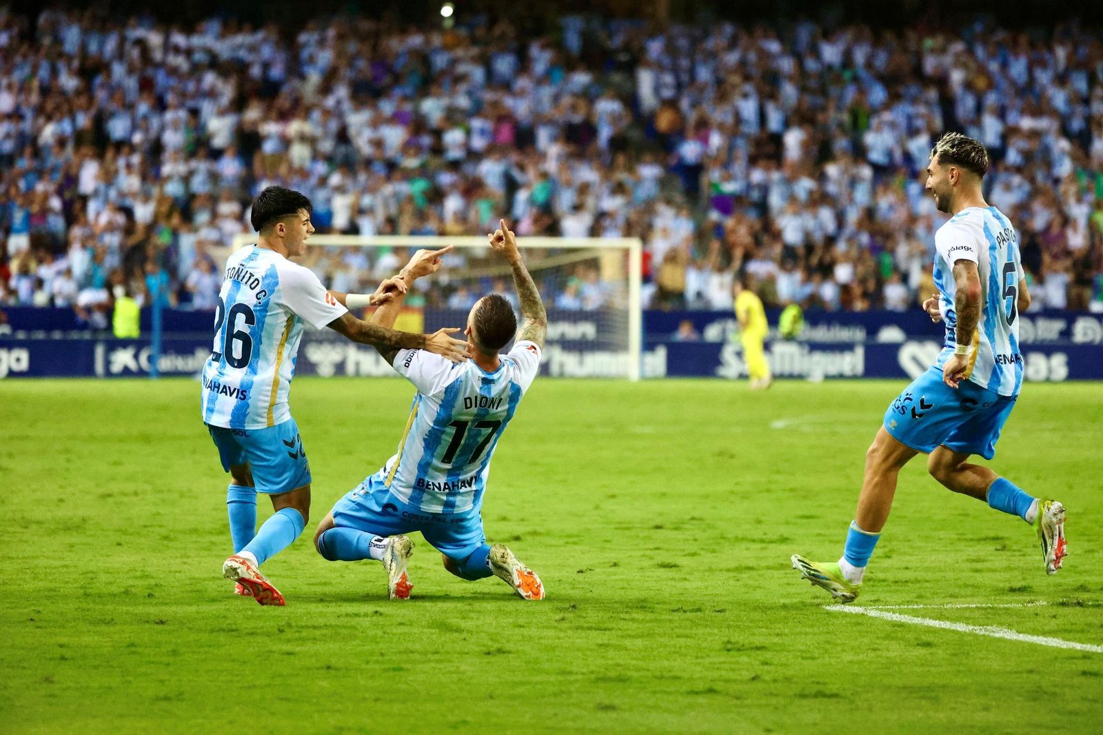 La etapa de Antoñito Cordero en el Málaga CF, en fotos