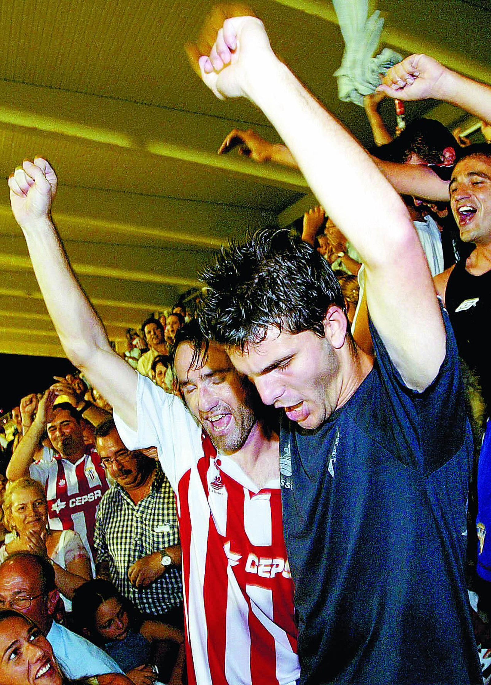 Las fotos del ascenso a Segunda del Algeciras CF de Montes en 2003