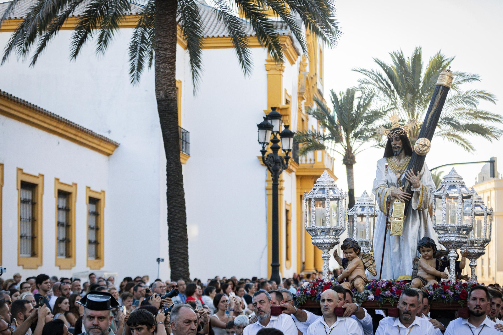 Las imágenes históricas del Nazareno en Puerta Tierra