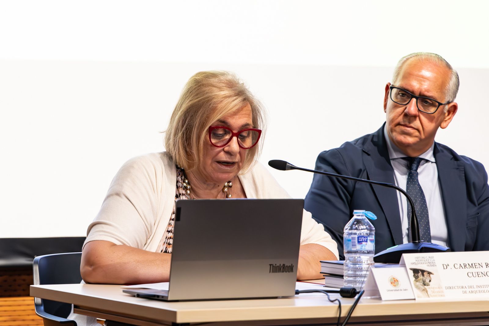 Asi ha sido el homenaje a Arturo Ruiz.