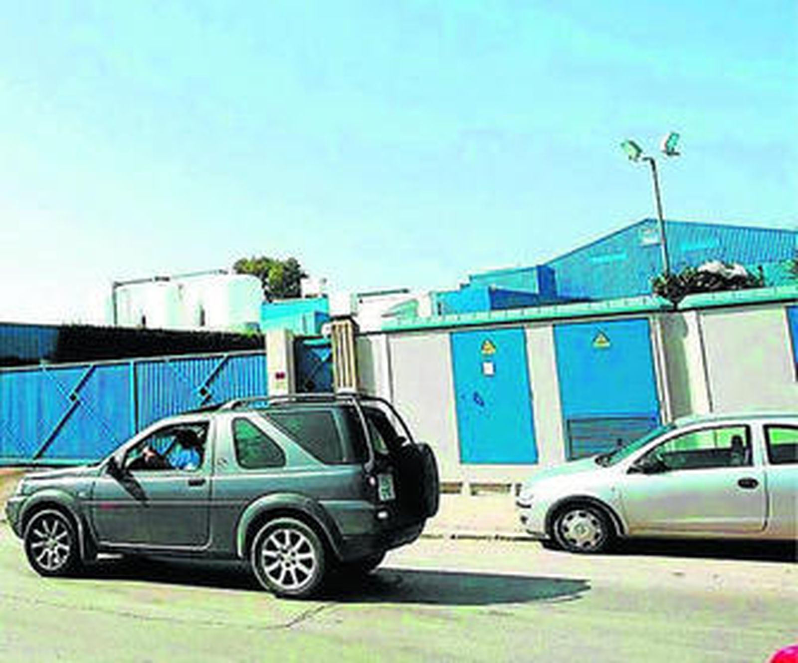 Latas de Industrial Conservera de Tarifa.