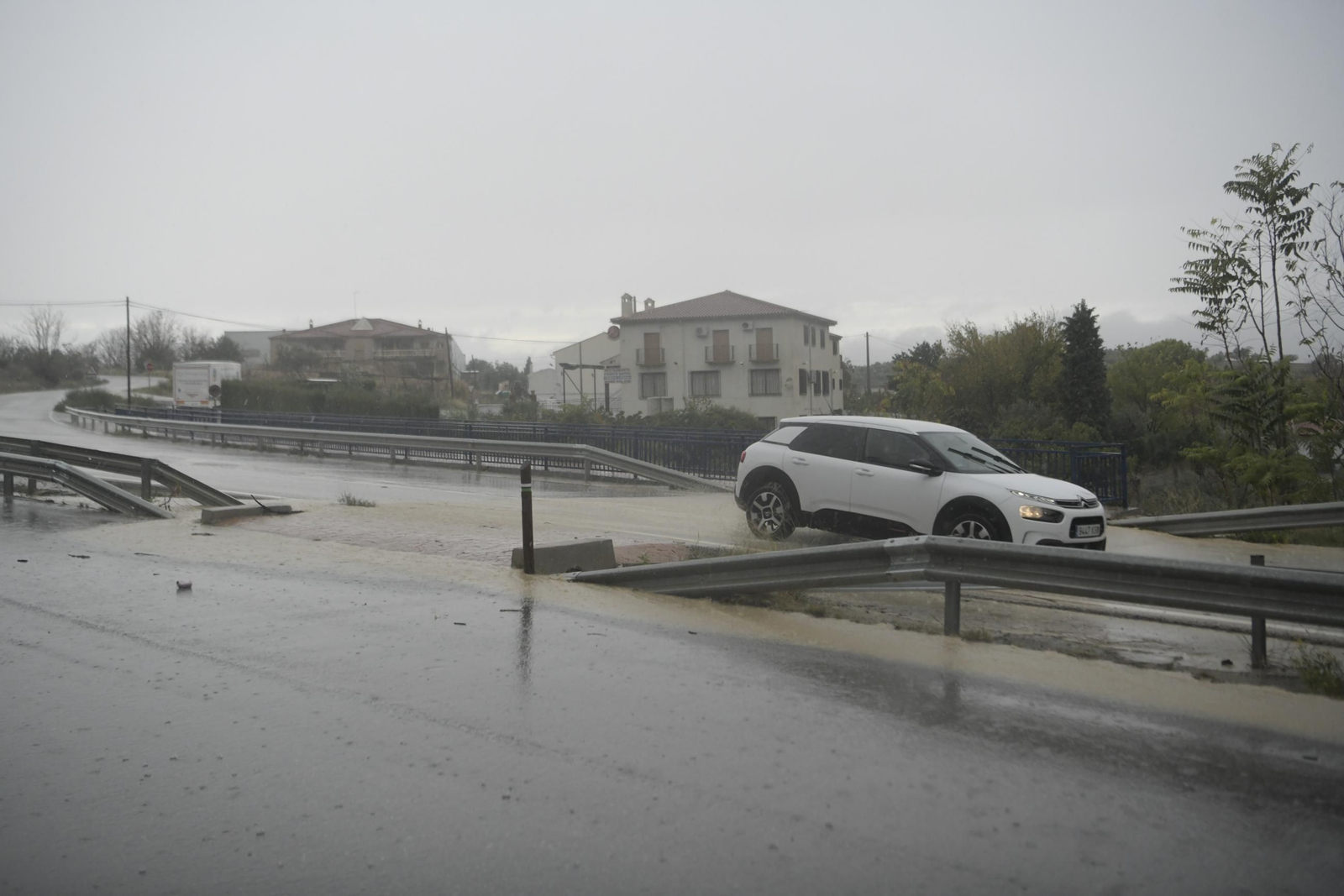 La lluvia fue intensa en el Poniente granadino. La lluvia fue intensa en el Poniente granadino.