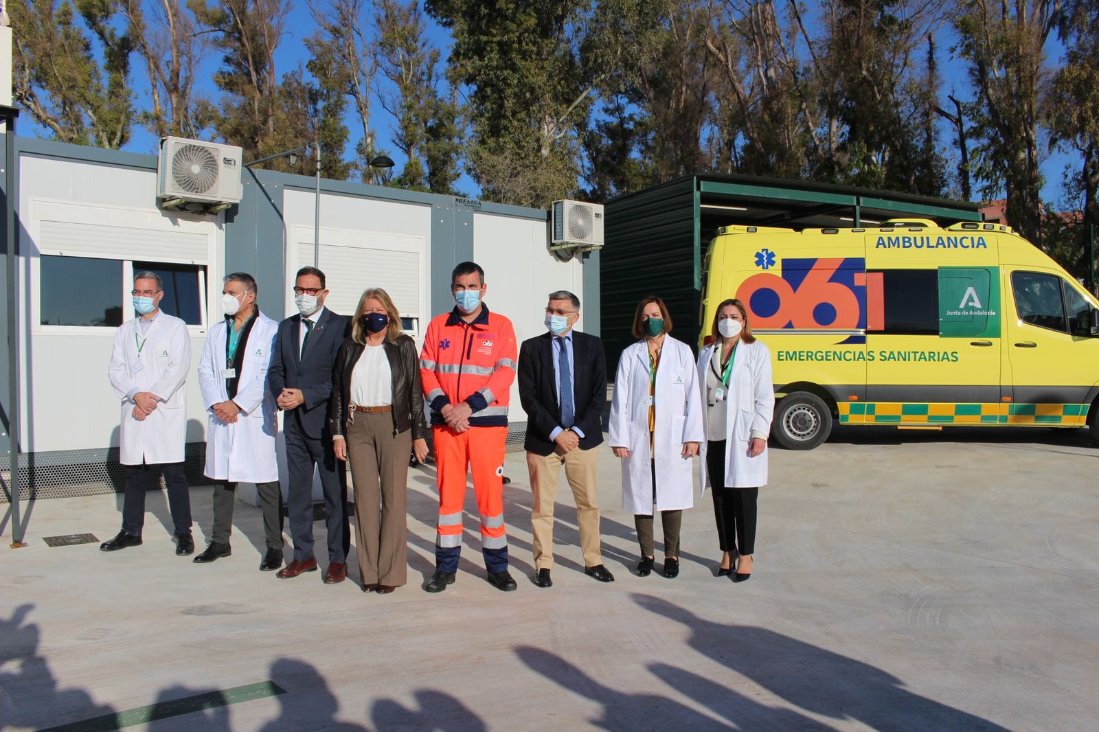 El acto de inauguración de la base del 061 en San Pedro Alcántara.