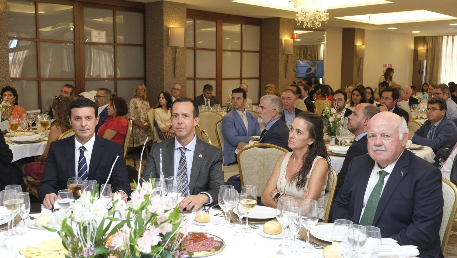 Imágenes del Foro Joly en Almería, con el Gobernador del Banco de España, Pablo Hernández de Cos