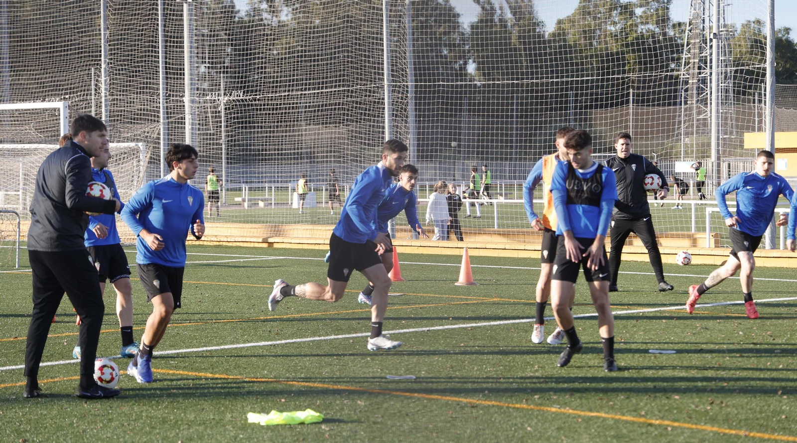 Fotos del primer entrenamiento de 2025 del Algeciras CF