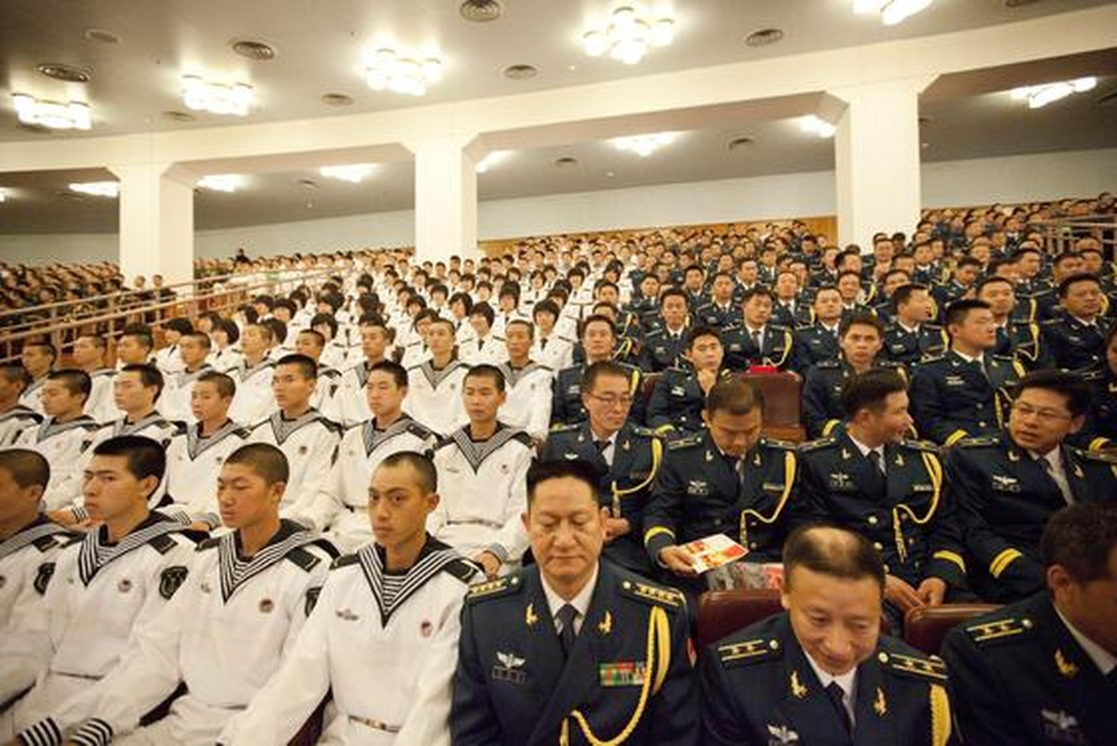 Multitud de actos para conmemorar los noventa años del movimiento.

Foto: EFE
