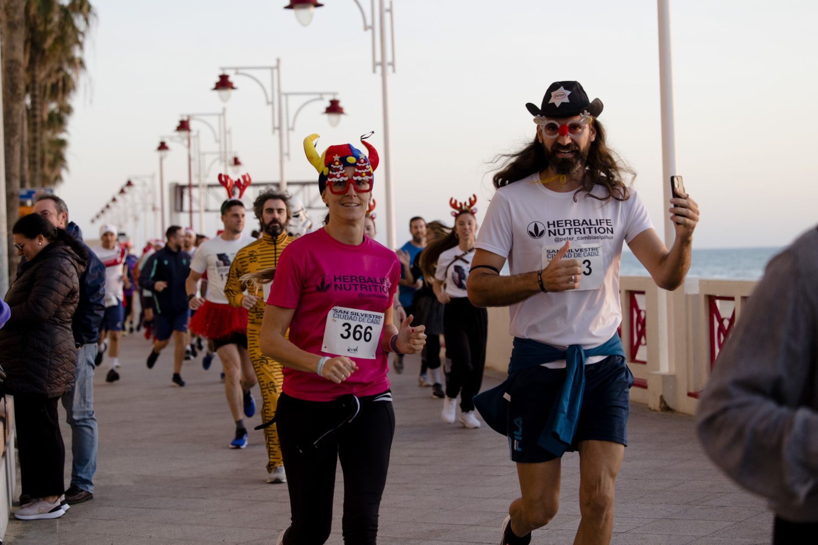 Las imágenes de la carrera popular "San Silvestre ciudad de Cádiz"