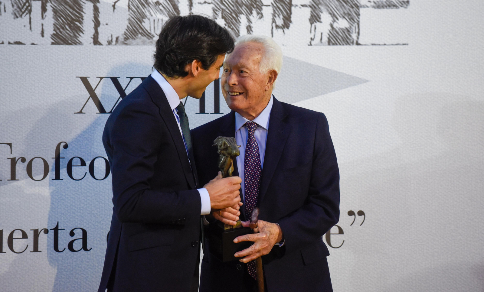 La entrega de los trofeos taurinos Puerta del Príncipe 2023, en imágenes