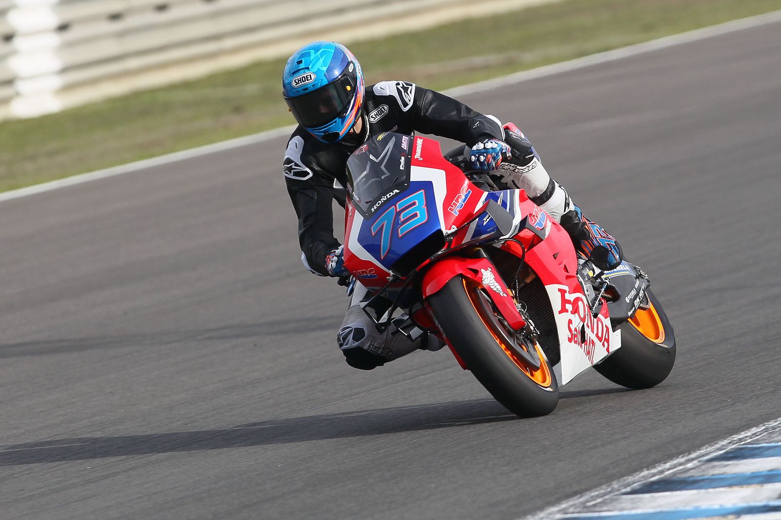 Primer día de los equipos de MotoGP en Jerez