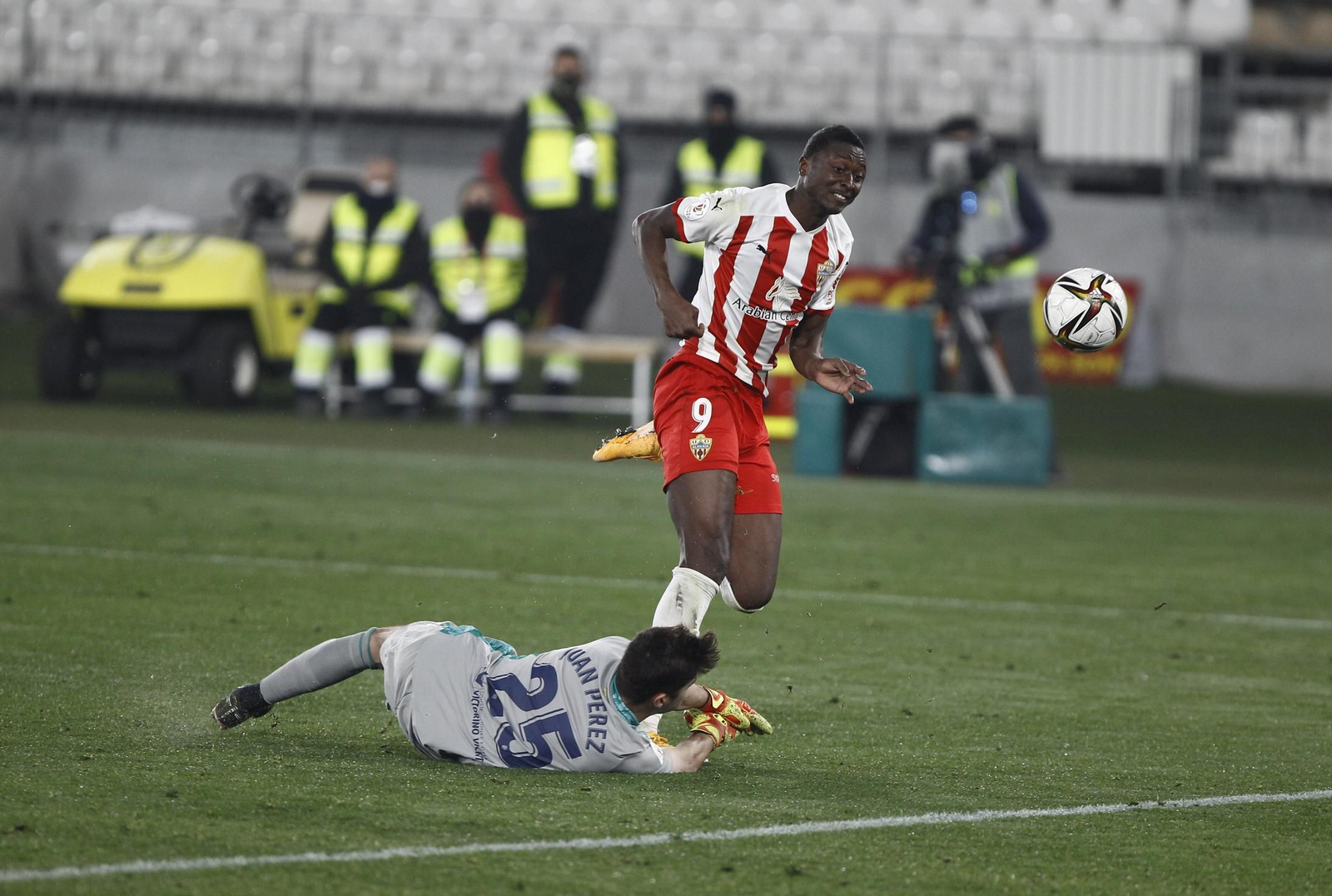 Fotogalería U.D. Almería-C.A. Osasuna. Copa del Rey