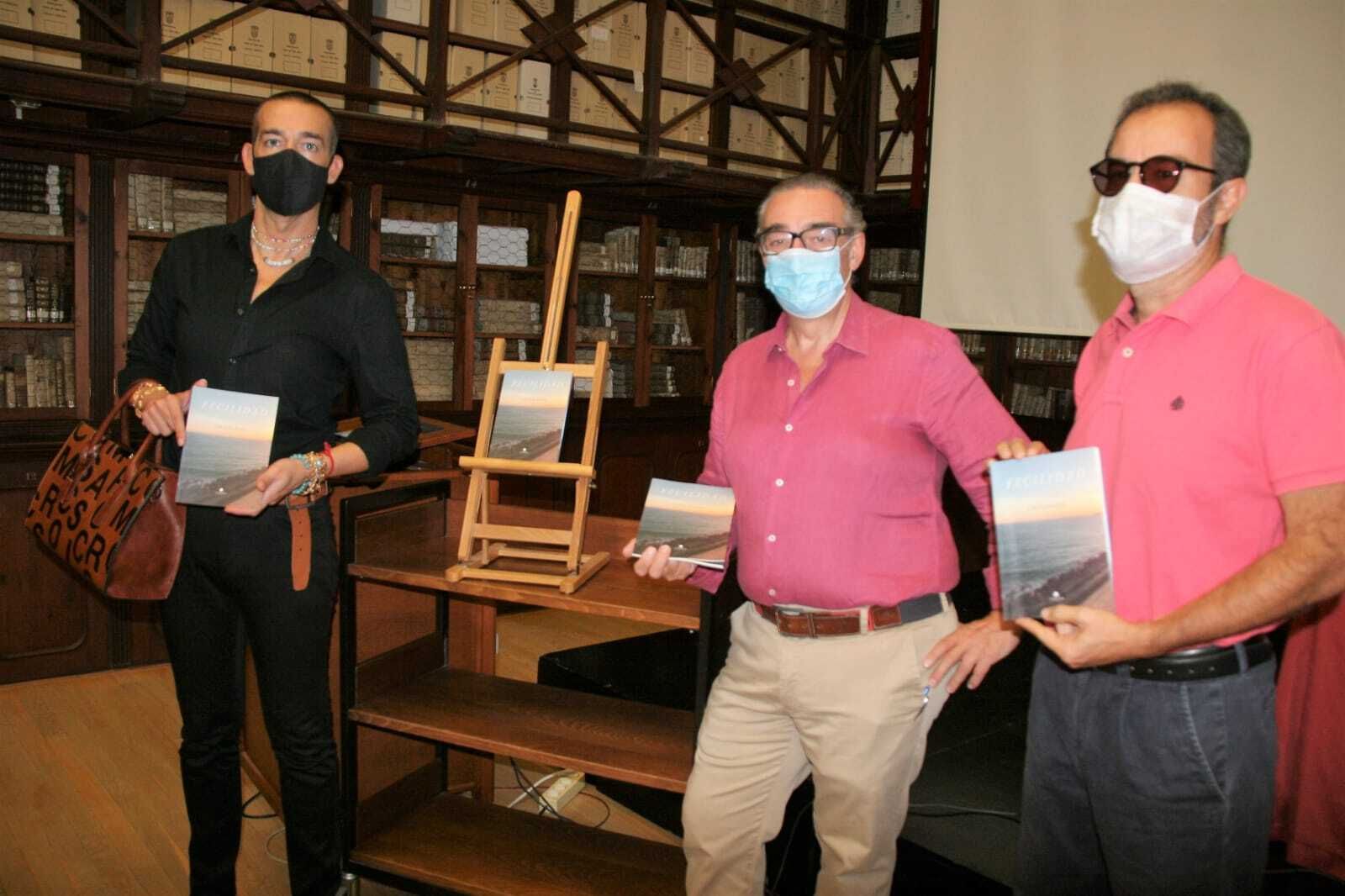 José Joaquín García de Romeu, con Ángel Mendoza y el concejal David Calleja.