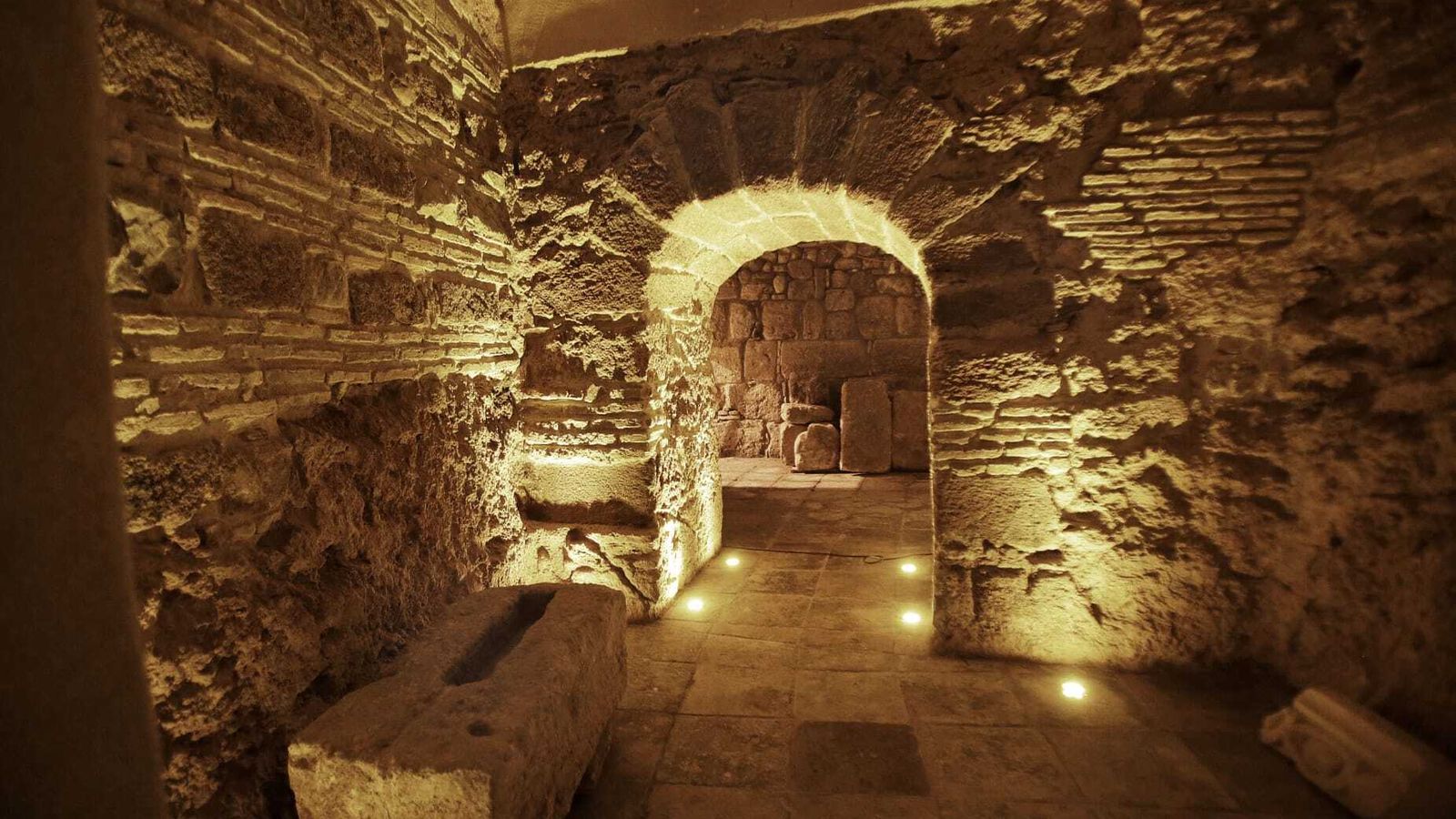 Imágenes del nuevo yacimiento fenicio en Cádiz