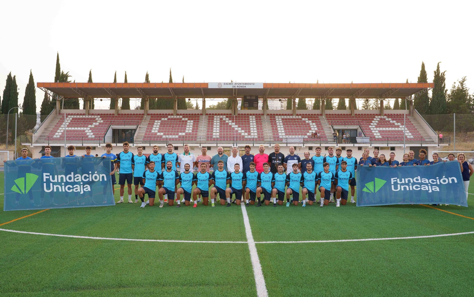 Fundación Unicaja renueva su apoyo al Club Deportivo Ronda.