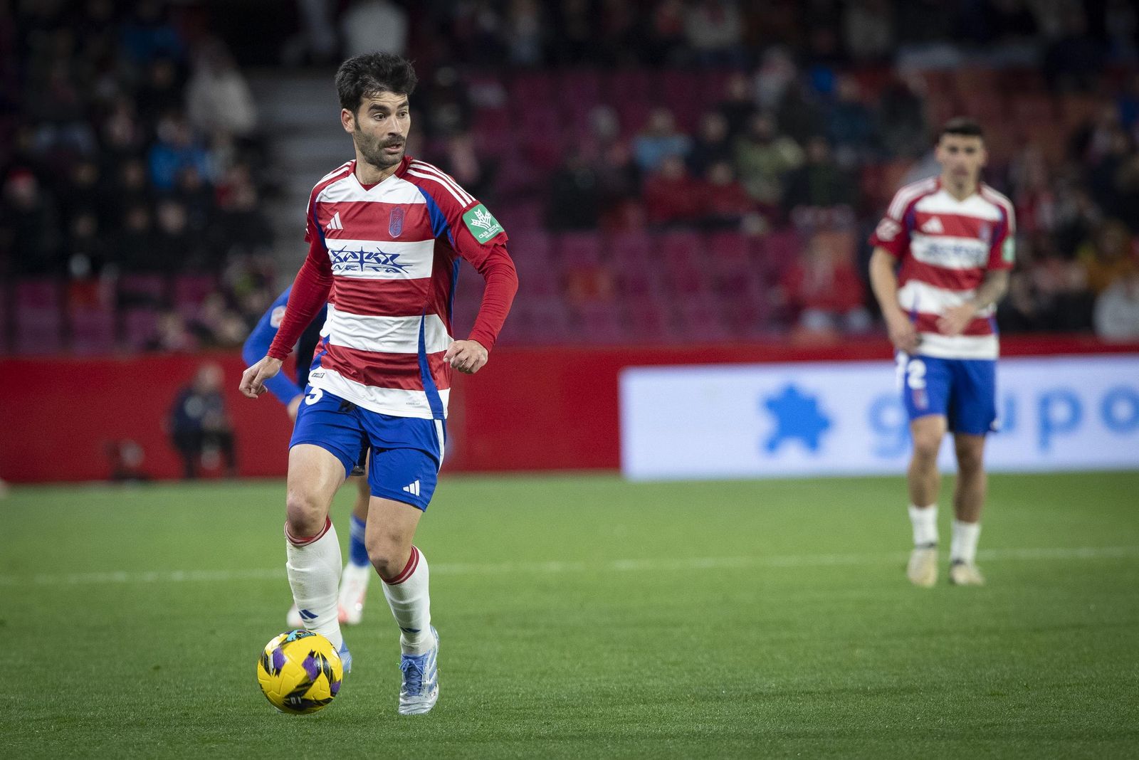 Las mejores imágenes de la victoria del Granada ante el Oviedo