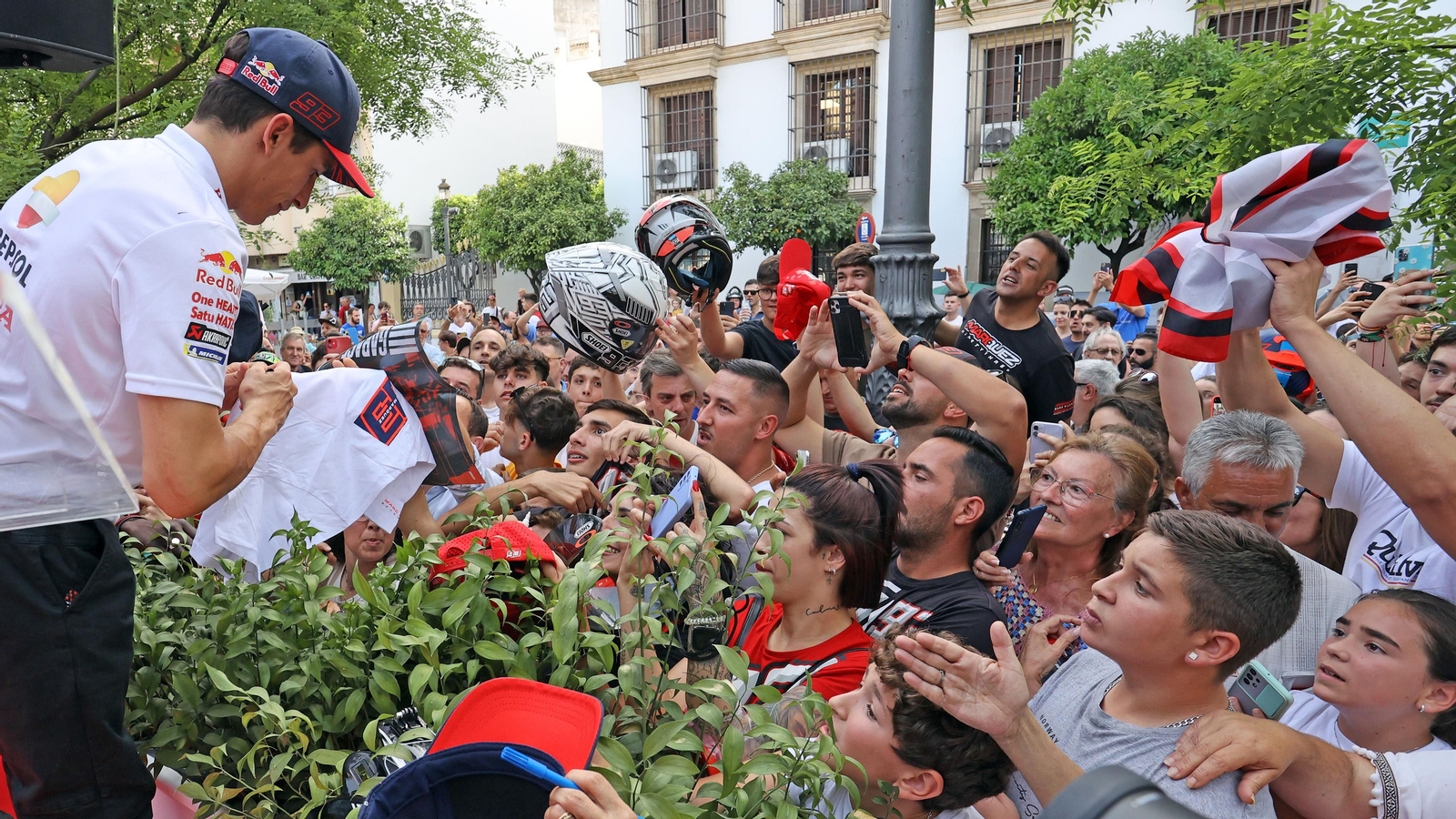 Márquez estrena Garage 93 en Jerez Márquez estrena Garage 93 en Jerez